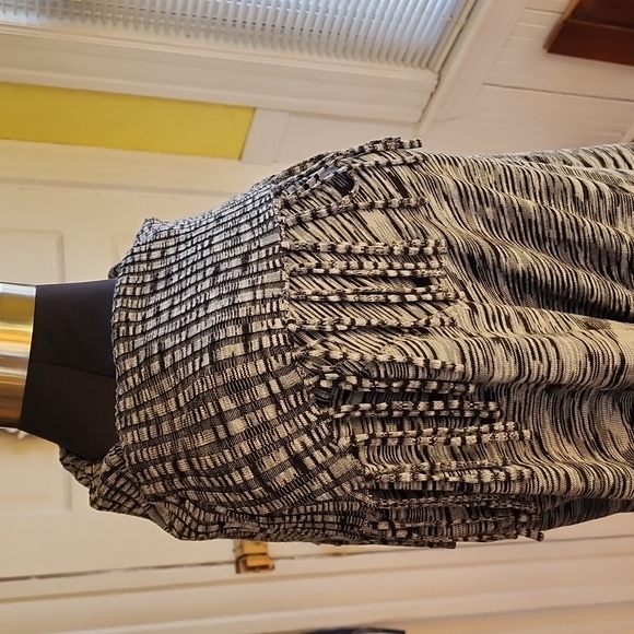 Womens ruffled neck sweater by Ashley & Rob size is large - Picture 3 of 8